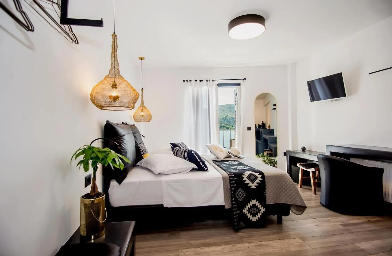 A & B Minimal Suite Ιι With Sea View In Argostoli Argostoli (Kefalonia)