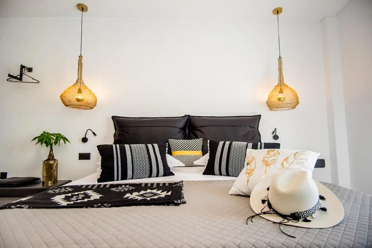 A & B Minimal Suite Ιι With Sea View In Argostoli Greece
