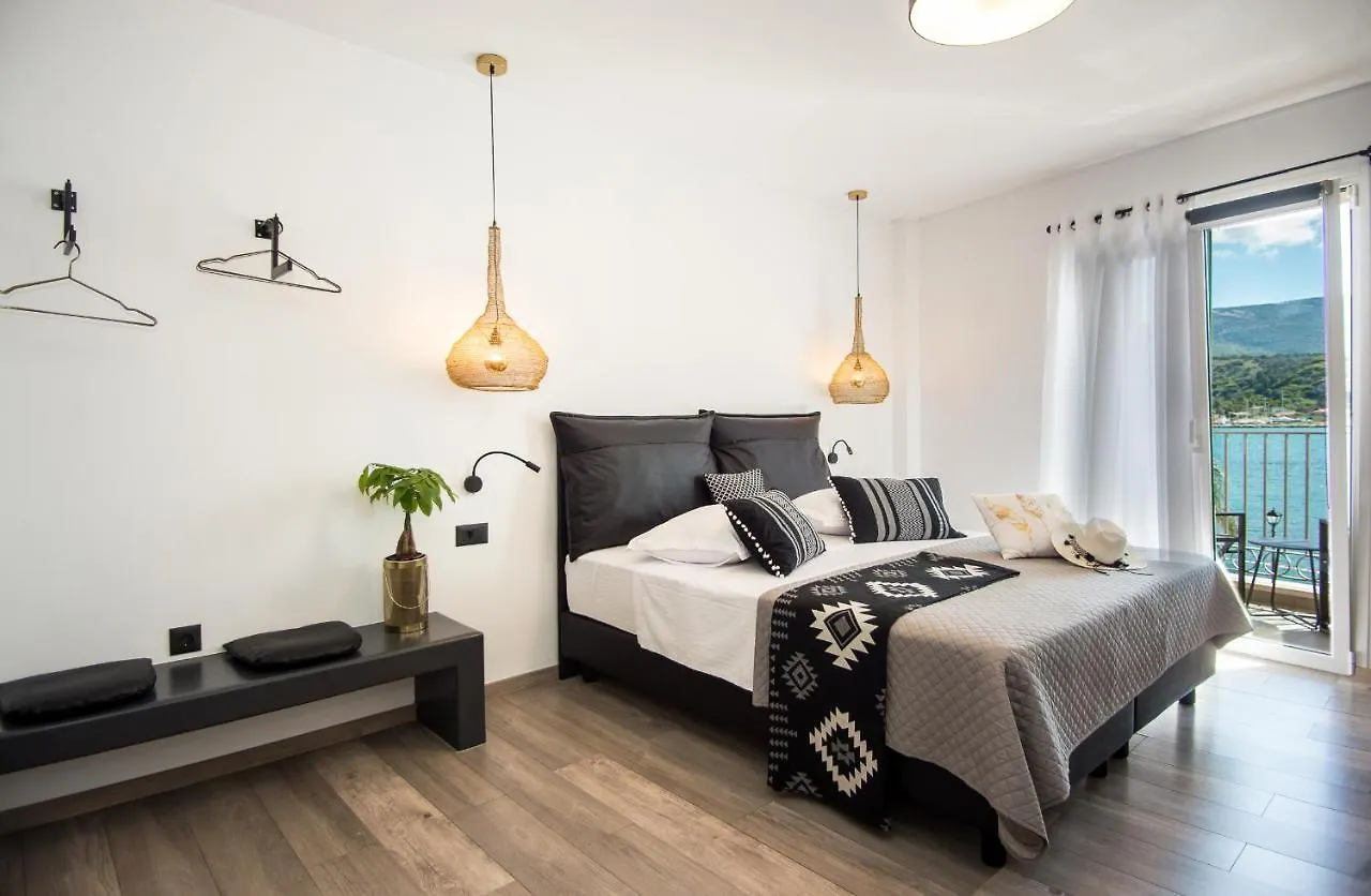 A & B Minimal Suite Ιι With Sea View In Argostoli 0*, Argostoli (Kefalonia)